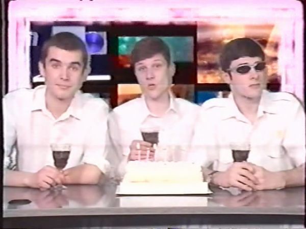Творческий коллектив телепередачи о компьтерных играх Мир Денди, которая просуществовала 12 лет в Калининграде и выходила на телеканале 